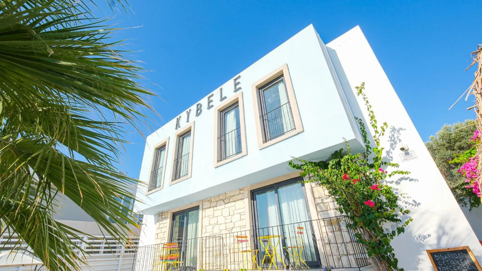 Kybele Alaçatı İzmir Otel