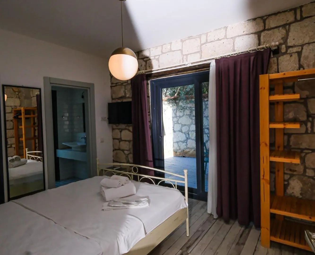 Kybele Alaçatı İzmir
